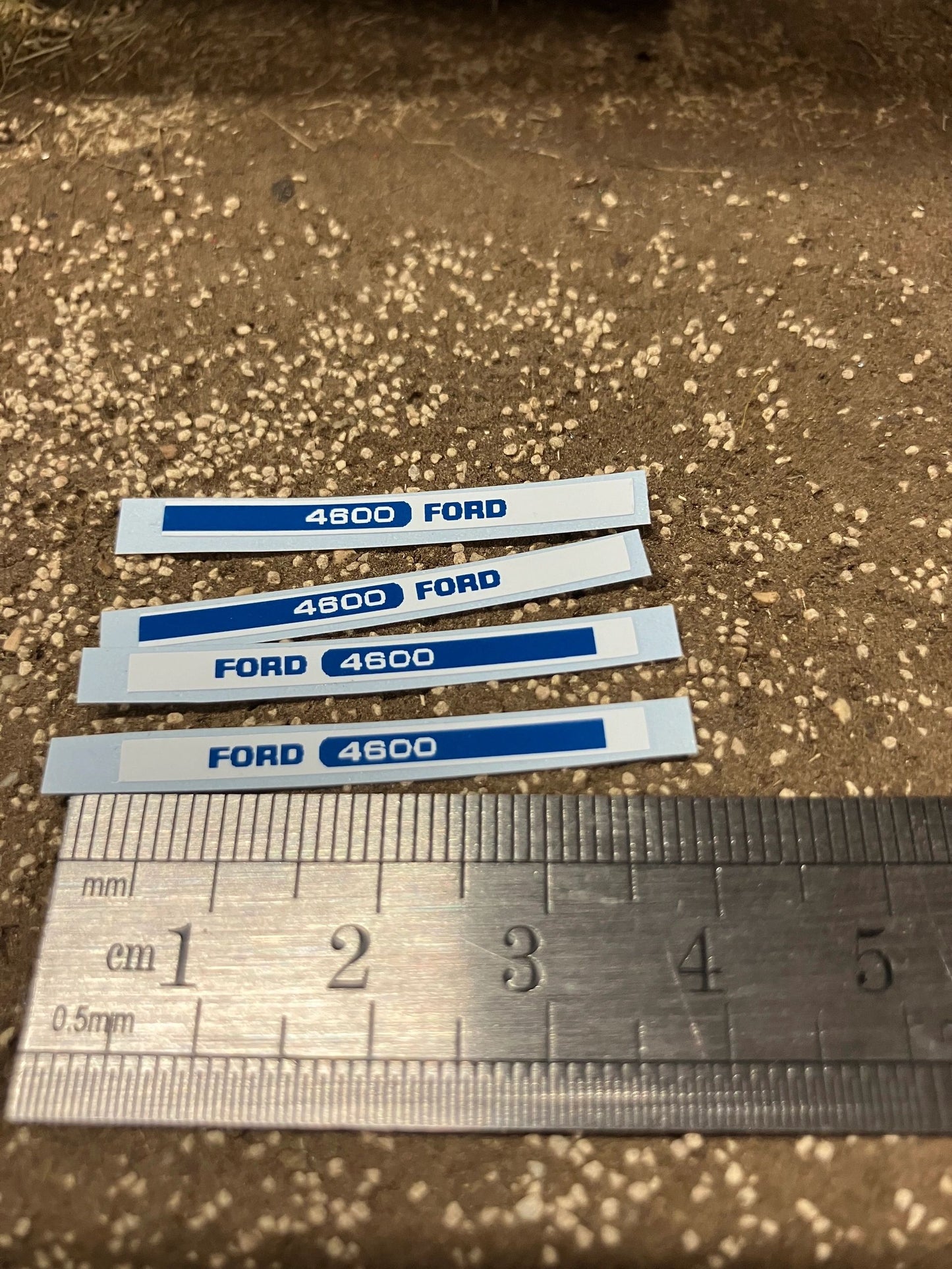 Ford 4600 Tractor 35mm Professional pre cut High quality vinyl bonnet decals farm machinery Britains decals 1:32 scale Image 3
