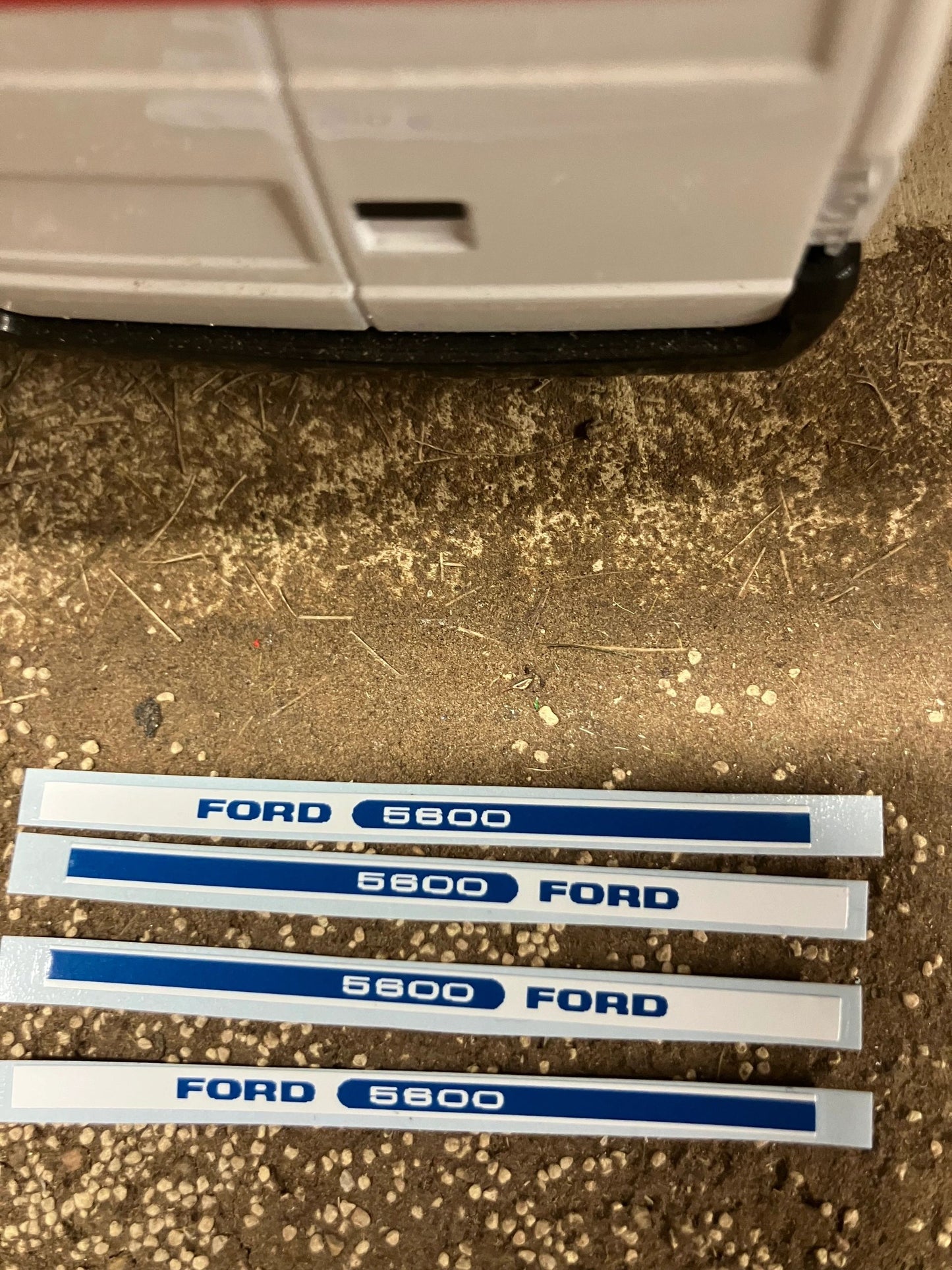 Ford 5600 Tractor 55mm Professional pre cut High quality vinyl bonnet decals farm machinery Britains decals 1:32 scale Image