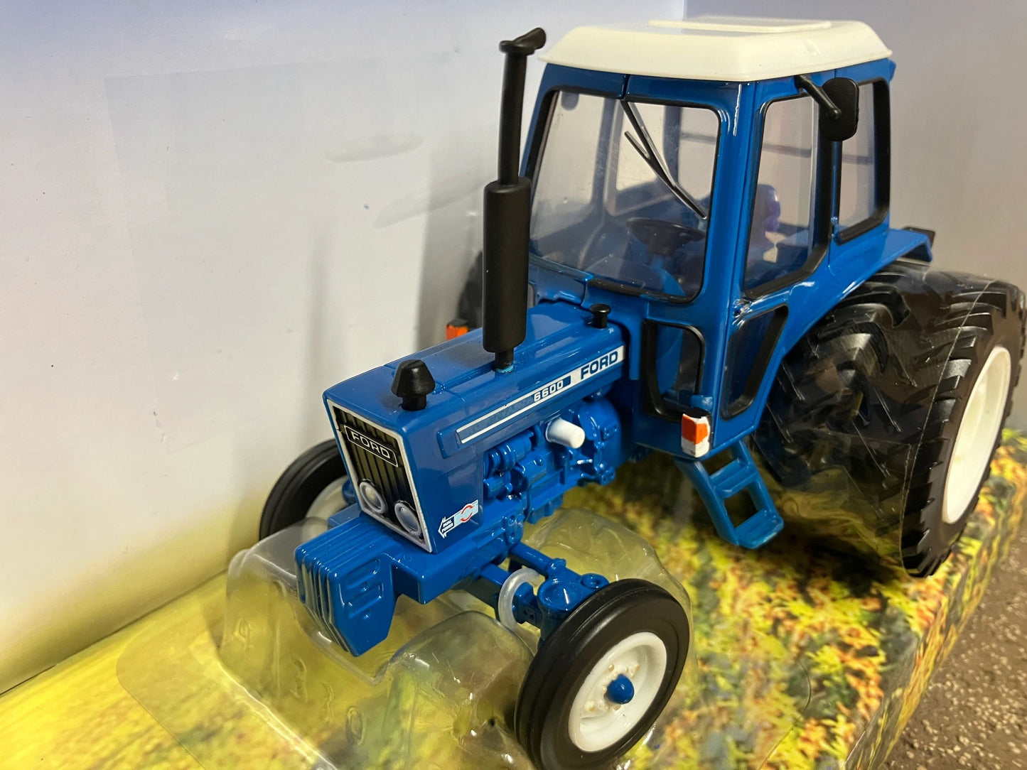 Ford 6600 rear duals Tractor Conversion Bubble cab 1:32 scale Image 5