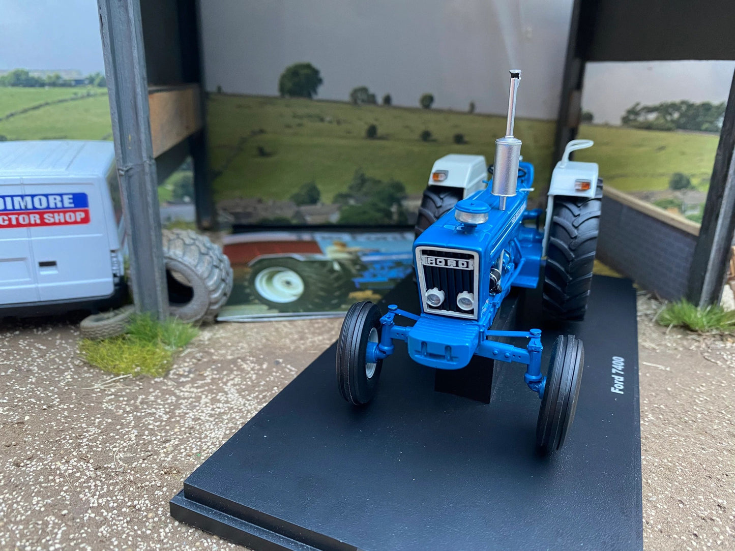 Ford 7400 2wd Tractor Limited Edition Stunning in 1:32 scale VKA Models Image 6