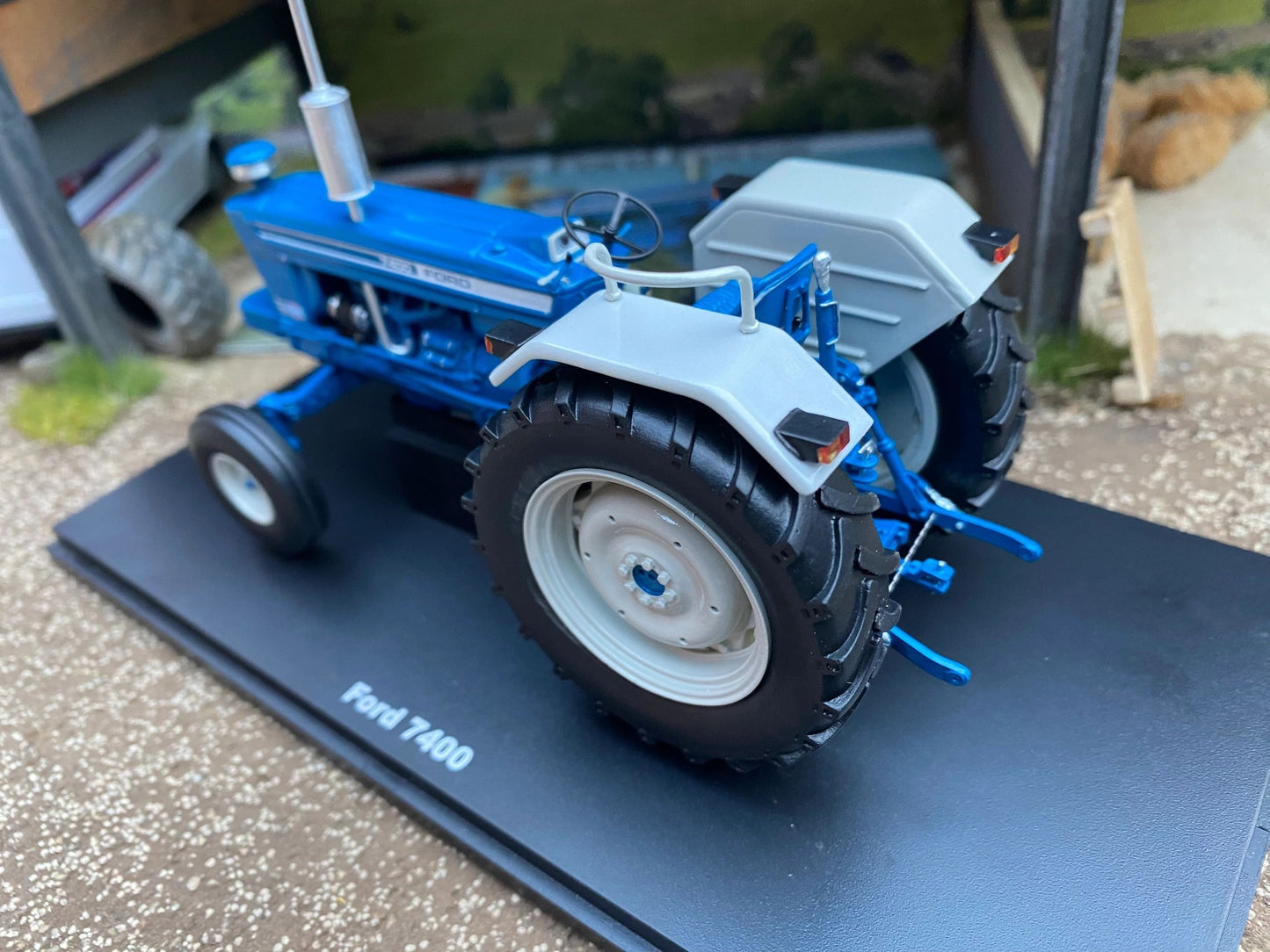 Ford 7400 2wd Tractor Limited Edition Stunning in 1:32 scale VKA Models Image 8