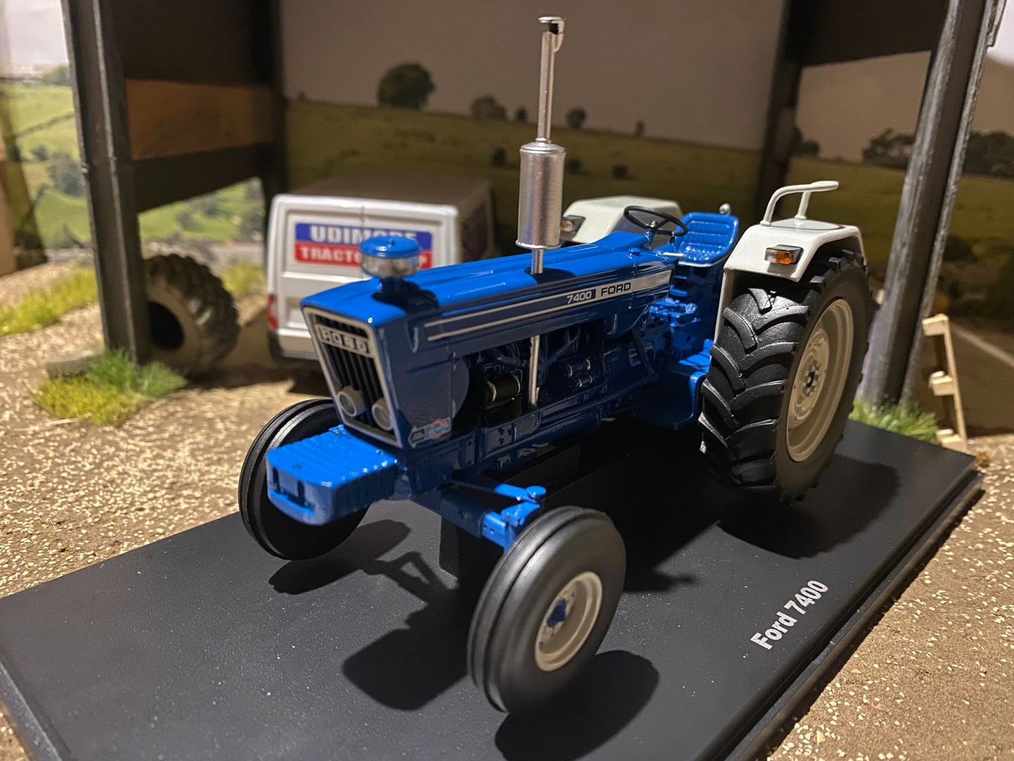 Ford 7400 2wd Tractor Limited Edition Stunning in 1:32 scale VKA Models Image 9