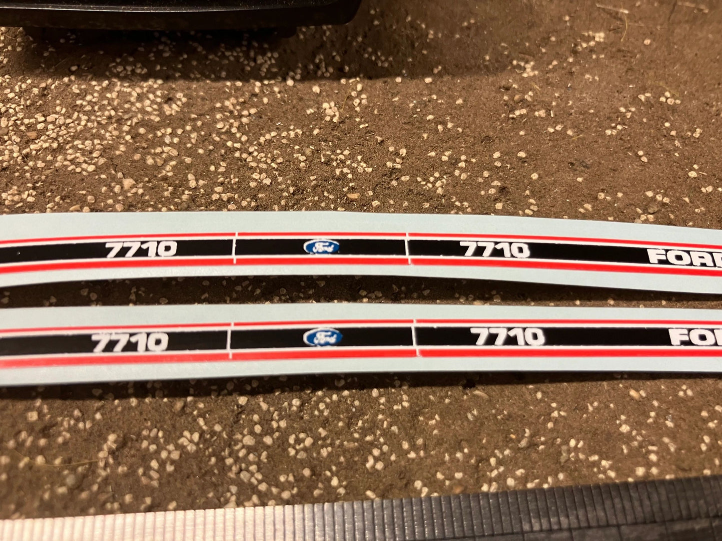 Ford 7710 mk 2 Tractor Professional pre cut High quality vinyl bonnet decals farm machinery Britains decals 1:32 scale Image 3