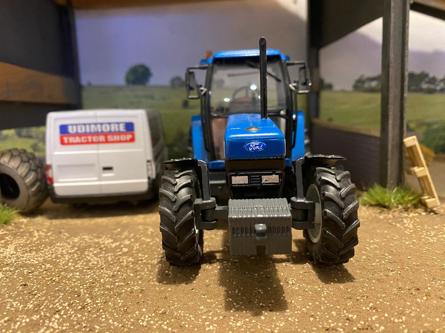 Ford 7840 Tractor front weight Blue Roof grey chassis Tractor Conversion 1:32 scale Image 5