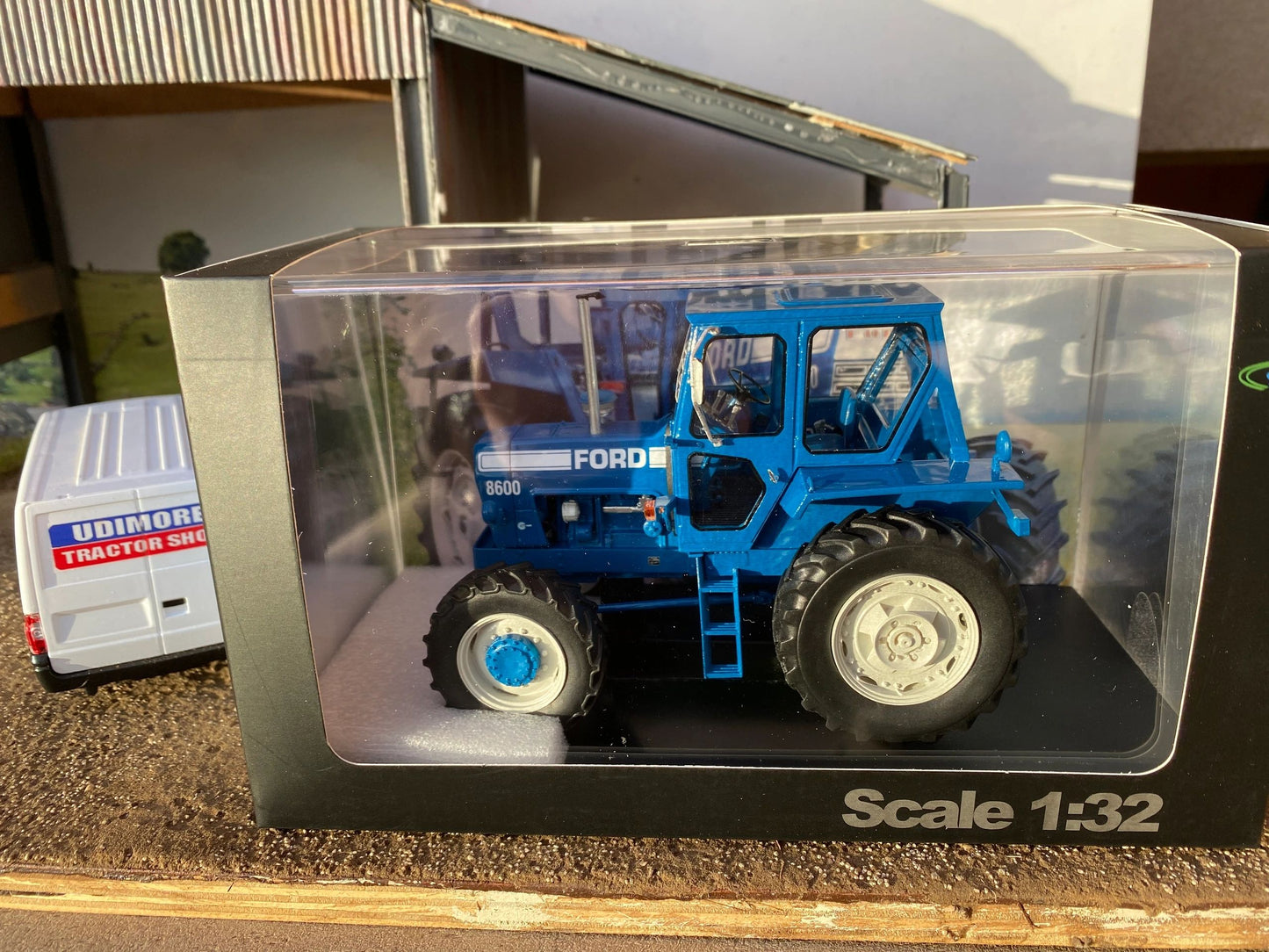 Ford 8600 4wd Tractor Limited Edition Stunning in 1:32 scale VKA Models Image 8