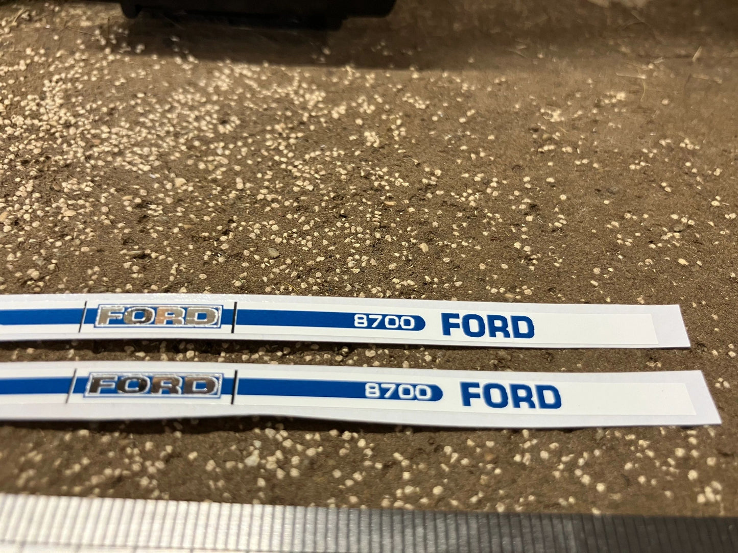 Ford 8700 Tractor metallic reflective silver Professional pre cut High quality vinyl bonnet decals farm machinery Britains decals 1:32 scale Image 4