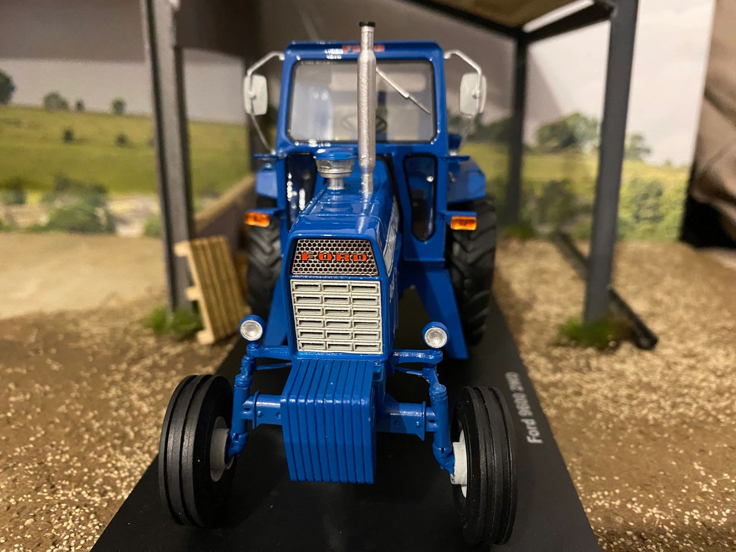 Ford 9600 2wd Tractor Limited Edition Stunning in 1:32 scale VKA Models Image 2