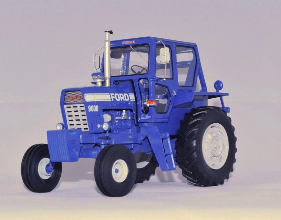 Ford 9600 2wd Tractor Limited Edition Stunning in 1:32 scale VKA Models Image 7