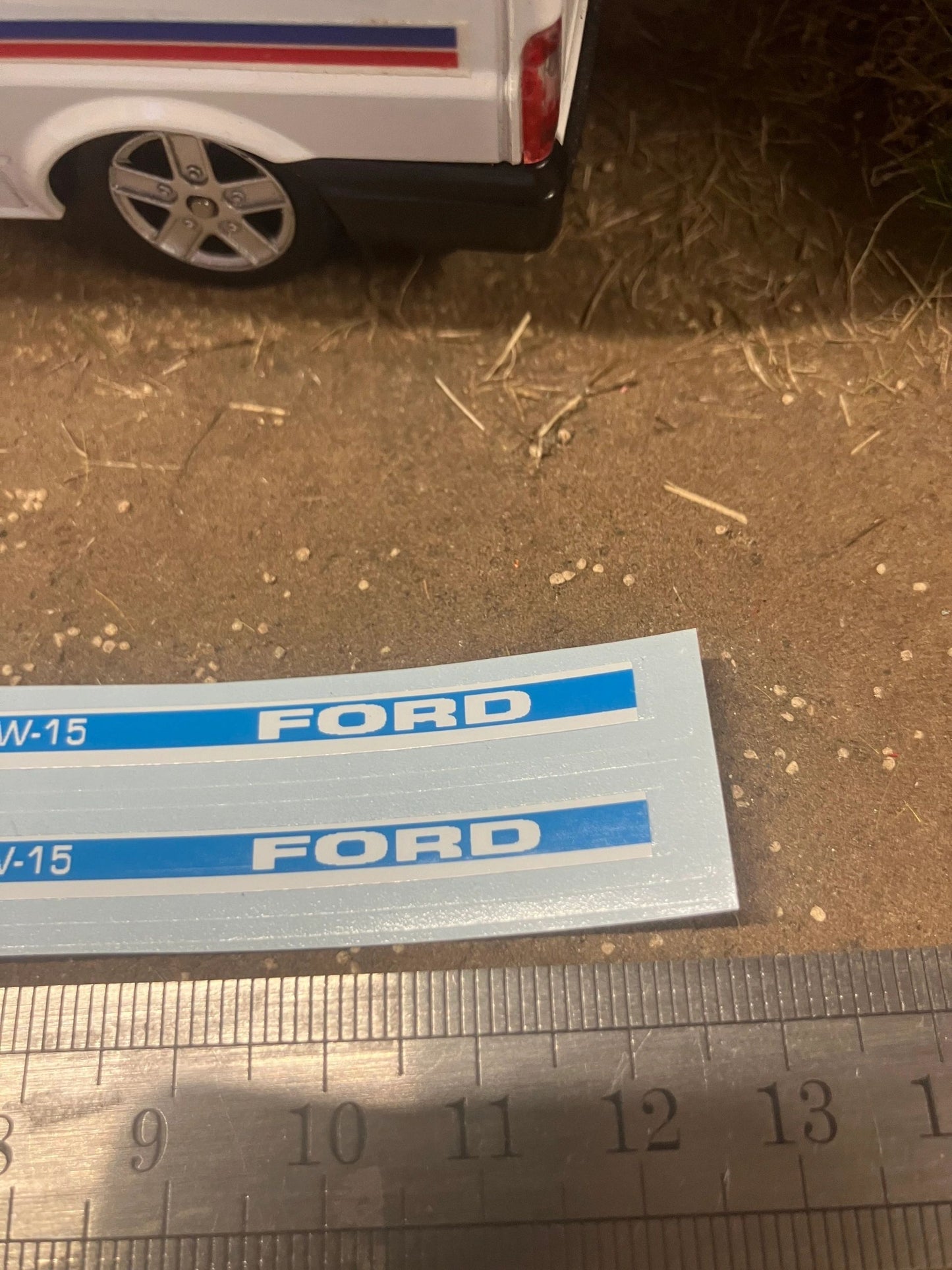 Ford TW15 mk 1 Tractor Professional pre cut High quality vinyl bonnet decals farm machinery Britains decals 1:32 scale Image 3