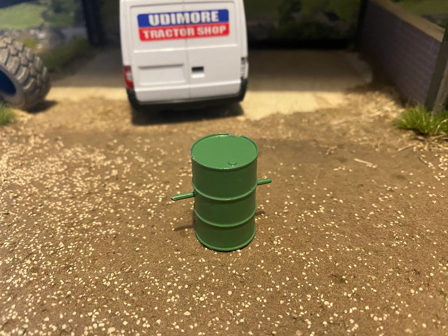 Hand made Rear barrel weights 1:32 scale Fendt Green Image