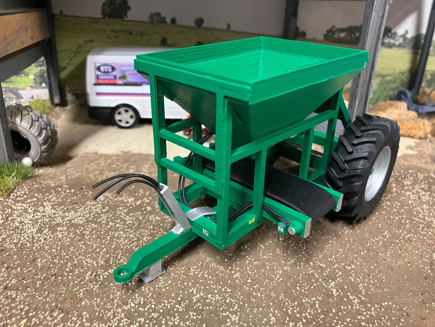 Hand made Scratch built Green 8 tonne Stonecart Gravel trailer 1:32 scale Image