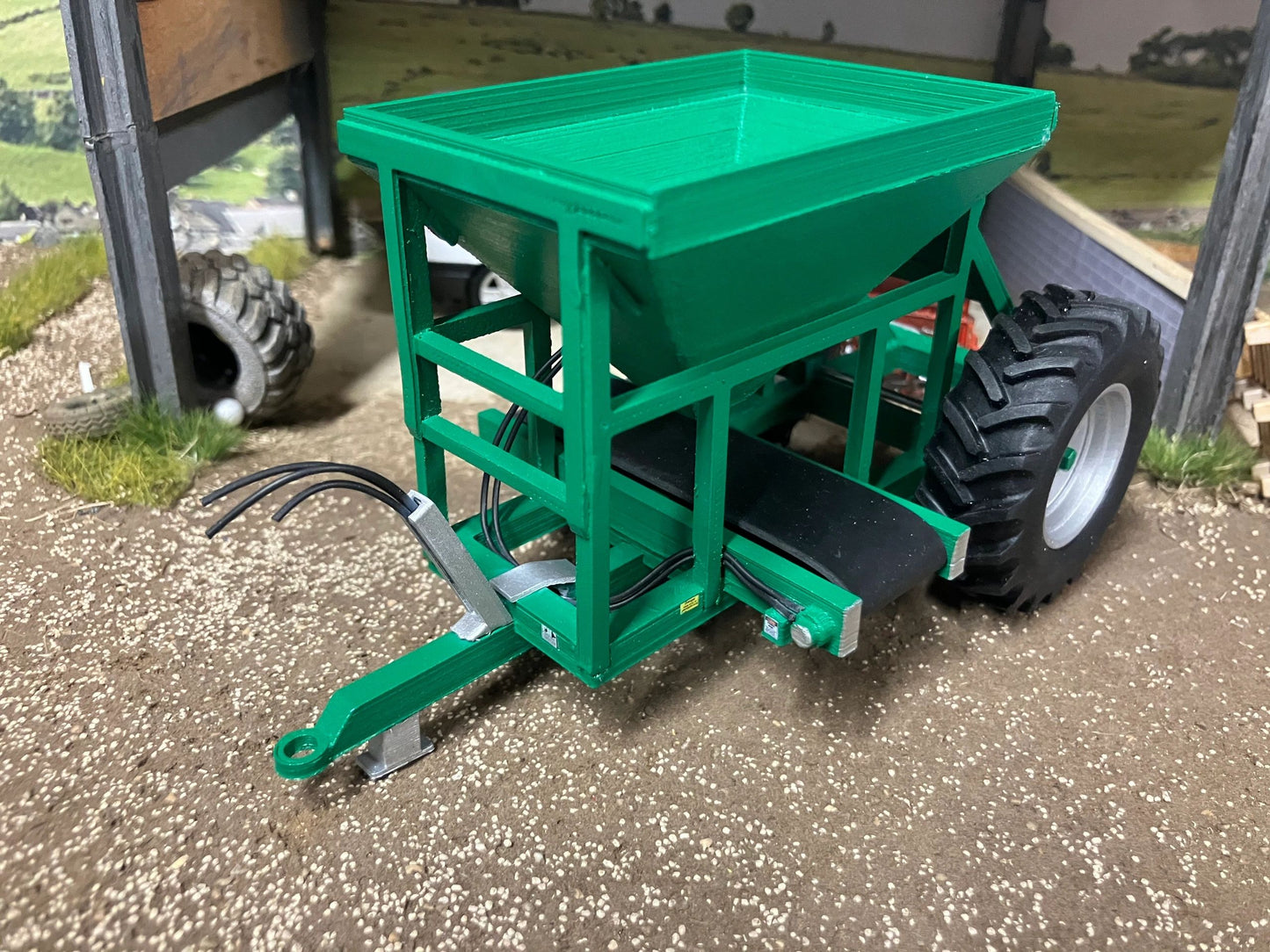 Hand made Scratch built Green 8 tonne Stonecart Gravel trailer 1:32 scale Image 2