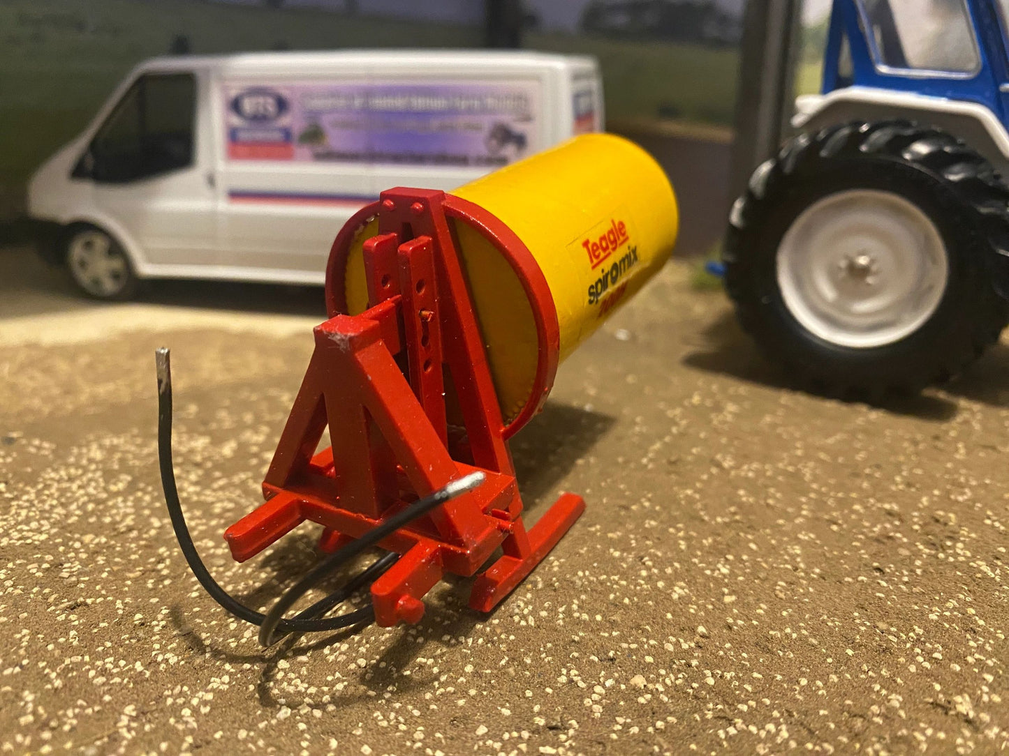 Hand made Teagle spiromix 200H Cement Mixer 1:32 scale Image 3