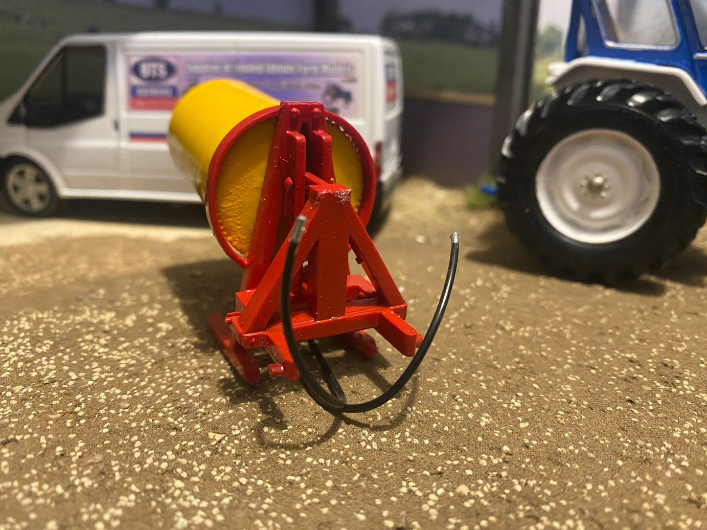 Hand made Teagle spiromix 200H Cement Mixer 1:32 scale Image 5