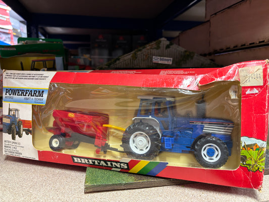 9381 Britains POWER FARM Ford TW35 Tractor Vicon Vari Spreader in original Box obsolete VINTAGE