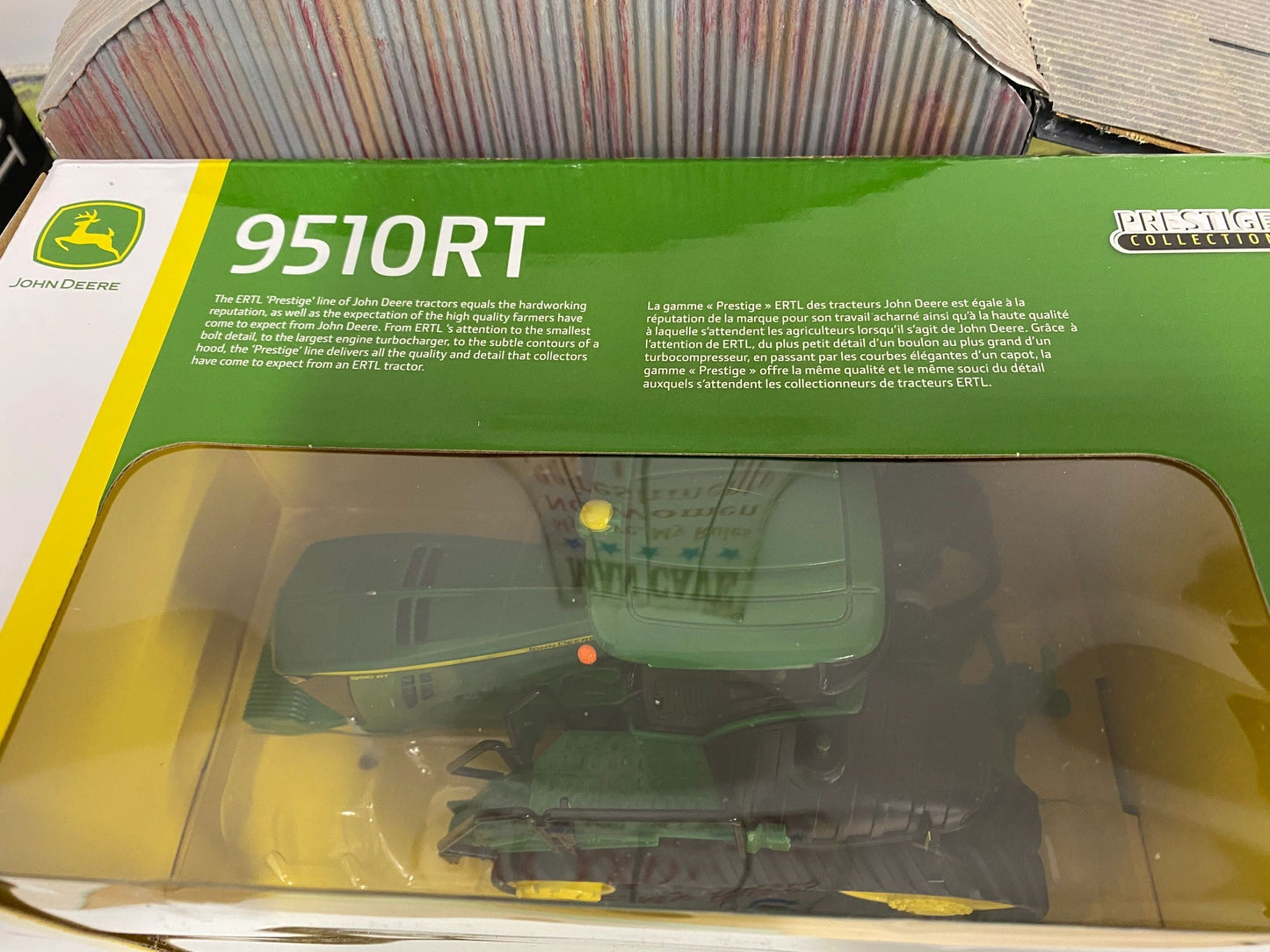John Deere 9510RT Prestige Tractor on tracks 1:32 scale ERTL 45914 Image 5