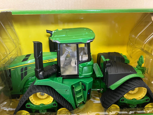 John Deere 9RX 590 Prestige Tractor on tracks 1:32 scale ERTL 45774 Image 2