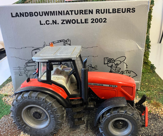 LCN 2002 show model Massey Ferguson 8270 Tractor 1:32 scale boxed Siku Image 2