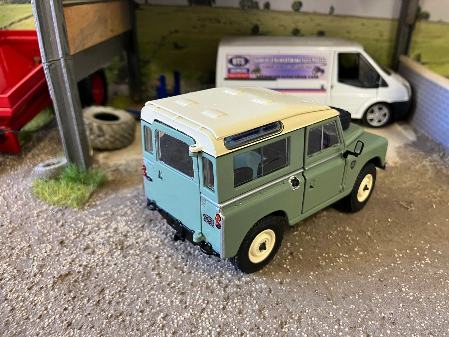 Land Rover Series 3 88 Safari roof Atlantic Green Marge Models 1:32 scale new boxed MM2421-02 Image 4
