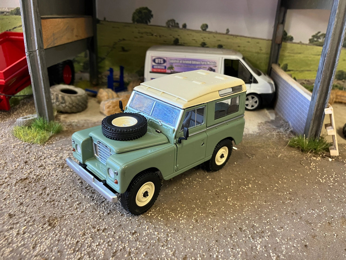 Land Rover Series 3 88 Safari roof Atlantic Green Marge Models 1:32 scale new boxed MM2421-02 Image 6