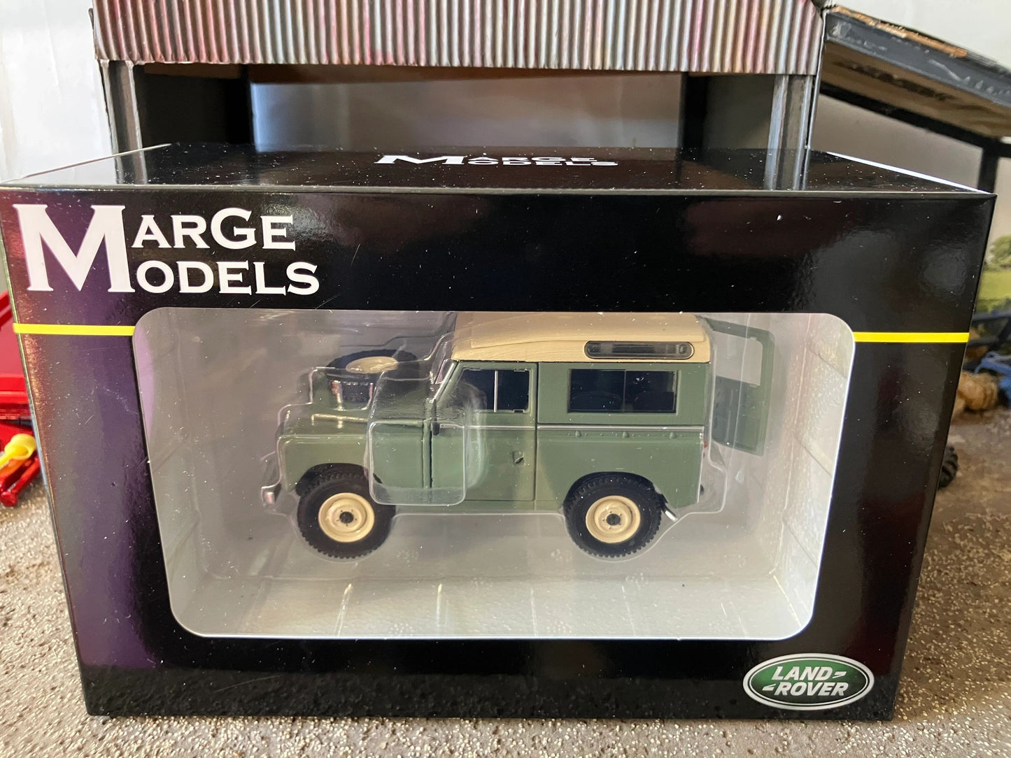 Land Rover Series 3 88 Safari roof Atlantic Green Marge Models 1:32 scale new boxed MM2421-02 Image 7
