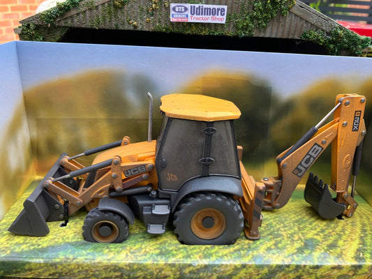 Lightly weathered Britains JCB Backhoe 3CX conversion 1:32 scale New BOXED 46702A1 Image 2