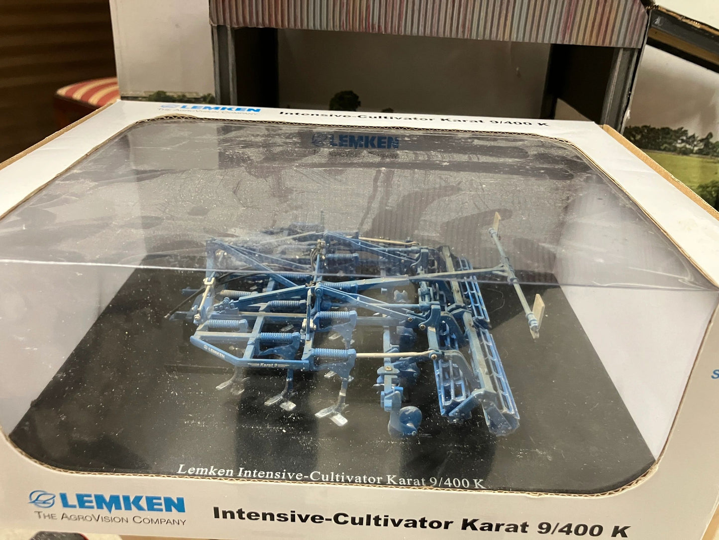 Lightly weathered Universal Hobbies Lemken karat Cultivator conversion 1:32 scale New BOXED Image 4