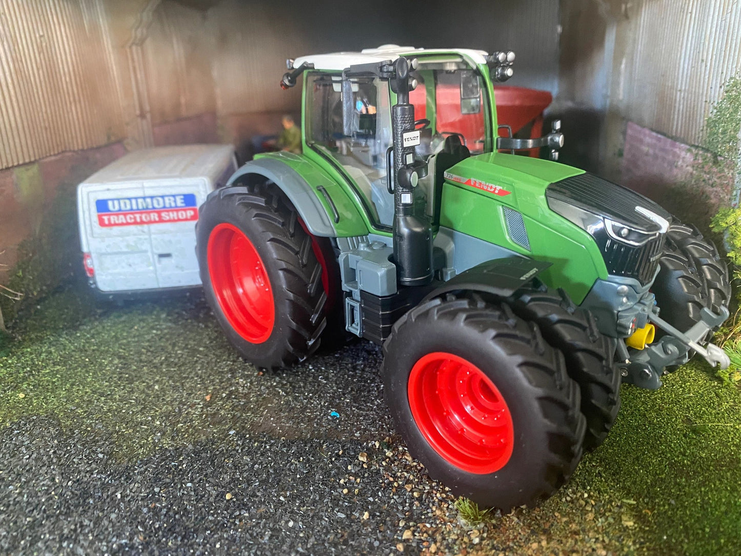 Limited Edition Prestige Wiking Fendt 726 tractor with row crop duals 1:32 scale Boxed Image 2