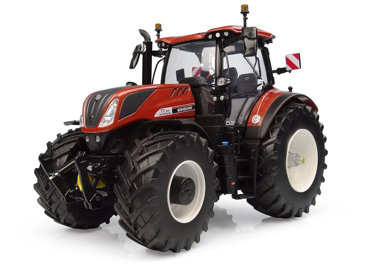 Limited Edition Universal Hobbies New Holland T7.300 Fiat Centenario Tractor BOXED 1:32 scale UH6797 Image 5