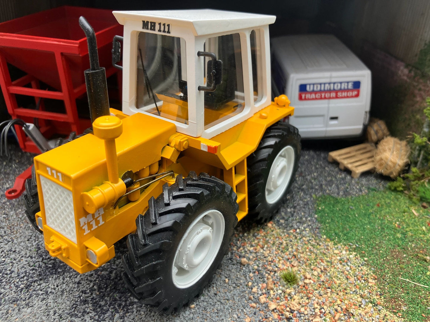 MH 111 Tractor Conversion White wheels 2025 version 1:32 scale Image 7