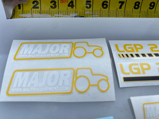 Major LGP 2400 slurry tanker pre cut professional High quality vinyl set of white decals 1:32 scale Image 2