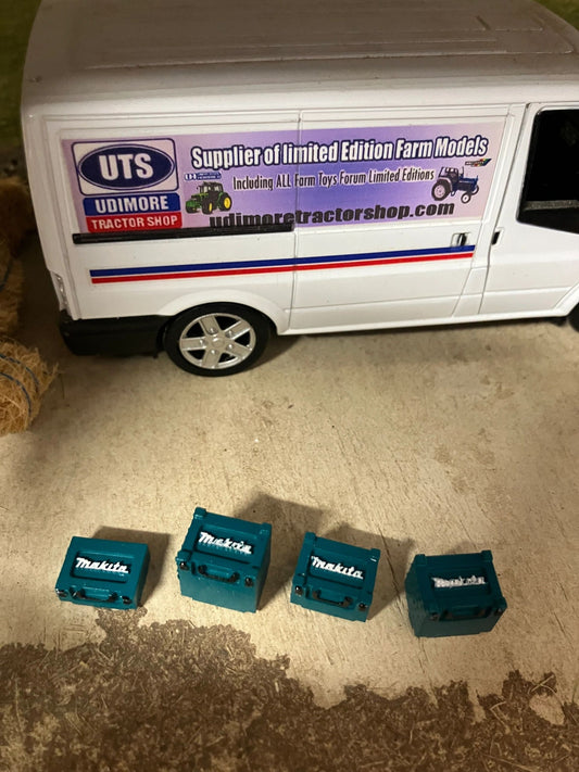 Makita box set of 4 1:32 scale Image 2
