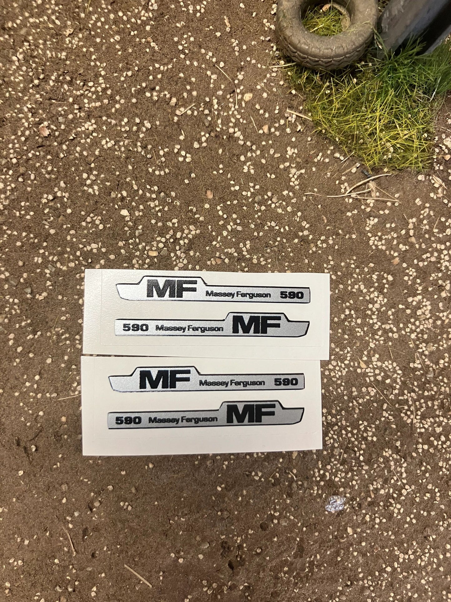 Massey Ferguson 590 Tractor bonnet professional pre cut decals 4 x 40mm High quality vinyl huge pack decals bonnet farm machinery 1:32 scale Image 3