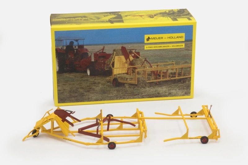 Meijer 8 Pack Bale Collection Wagon + Follow-up Wagon Hand Built 1:32 scale Limited Edition Image 9