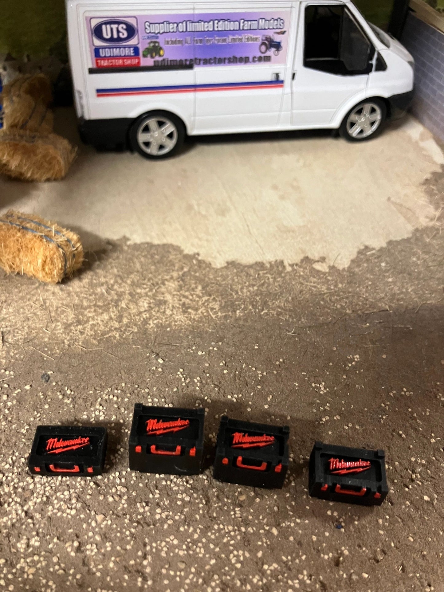 Milwaukee box set of 4 1:32 scale Image