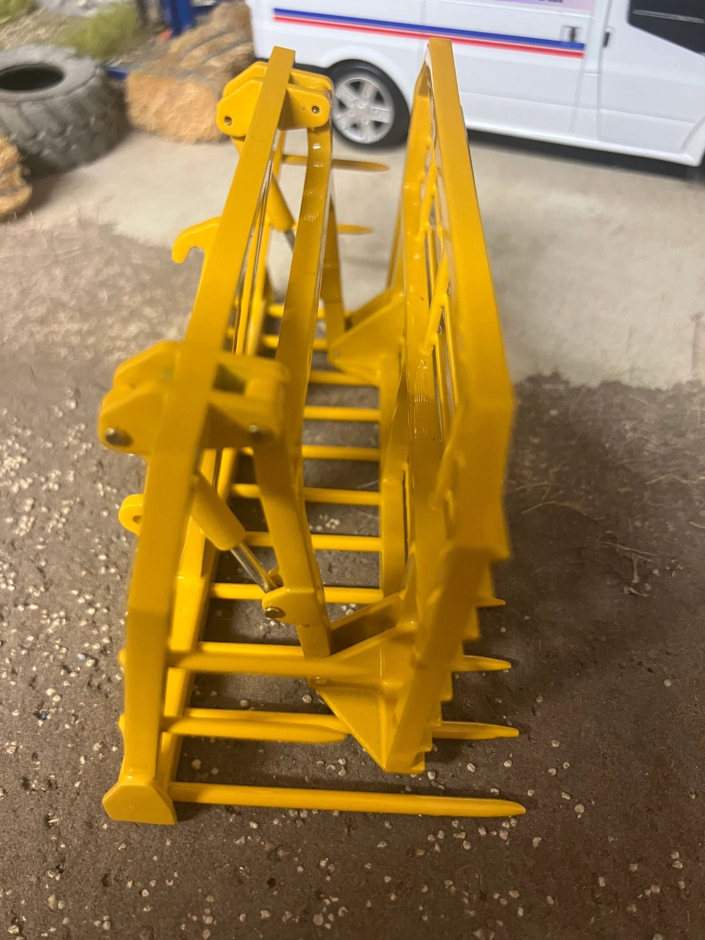 MoneyCarrie Engineering Push pull Buck Rake AT fitting version 1:32 scale Scratchbuilt Image 8