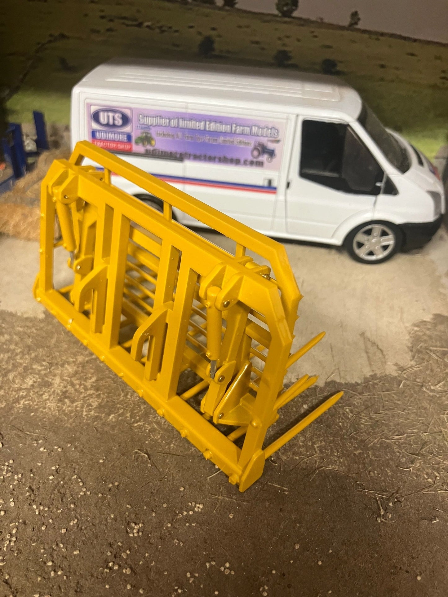 MoneyCarrie Engineering Push pull Buck Rake Britains JCB 416 419 420 fitting version 1:32 scale Scratchbuilt Image 3