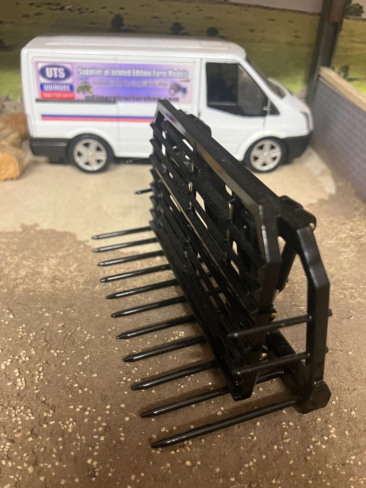 MoneyCarrie Engineering Push pull Buck Rake Britains AT fitting version 1:32 scale Scratchbuilt Image 4