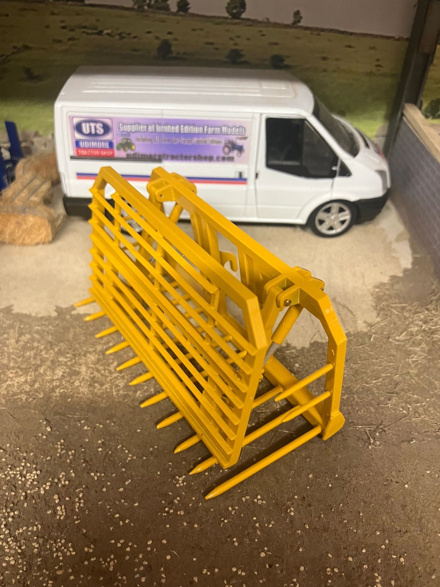 MoneyCarrie Engineering Push pull Buck Rake Britains JCB 416 419 420 fitting version 1:32 scale Scratchbuilt Image 6