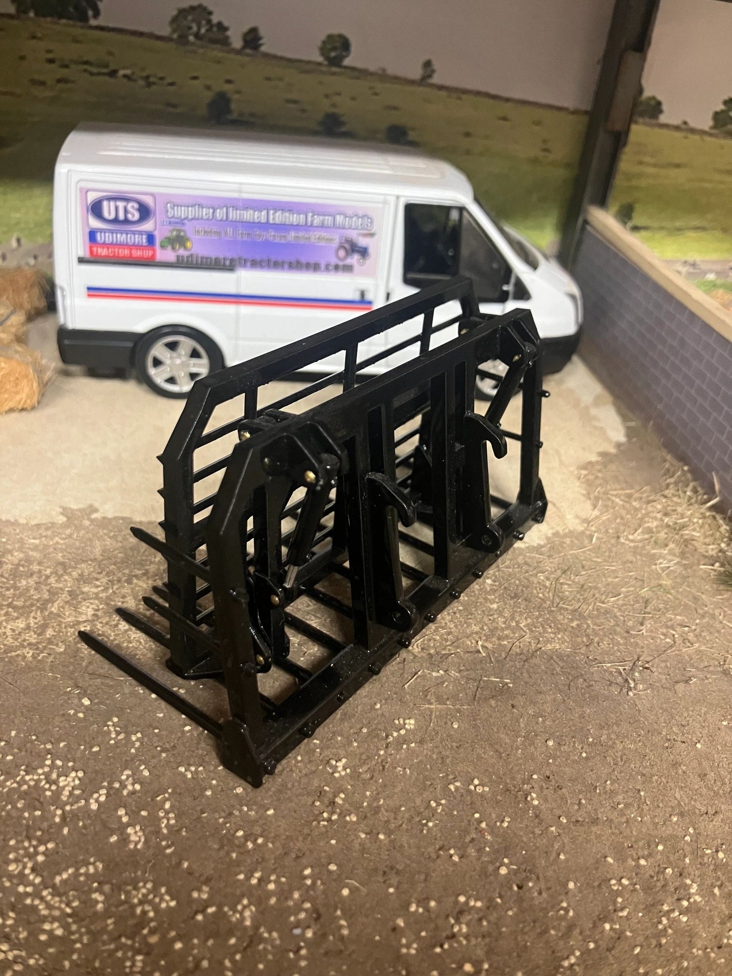 MoneyCarrie Engineering Push pull Buck Rake Britains AT fitting version 1:32 scale Scratchbuilt Image 6