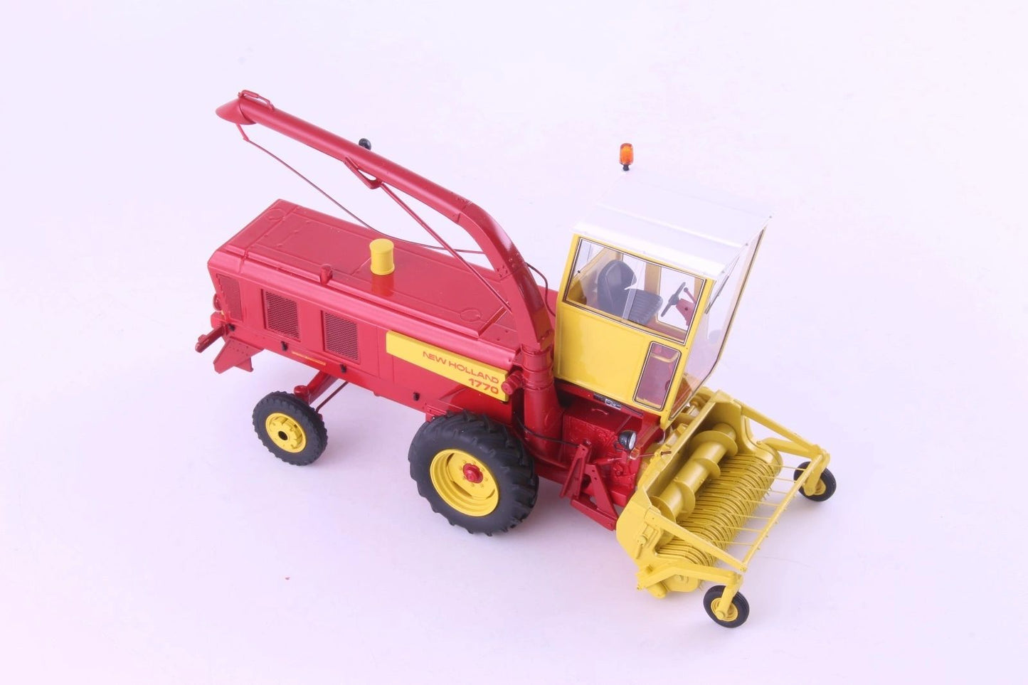 New Holland 1770 Forage Harvester Limited Edition Stunning in 1:32 scale VKA Models Image 10