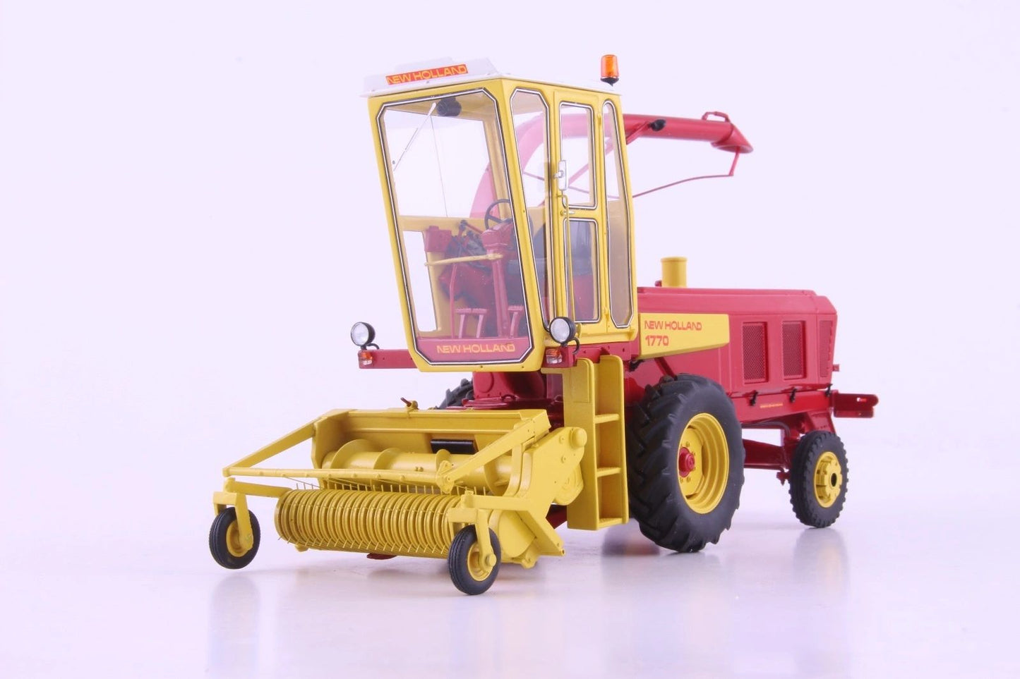 New Holland 1770 Forage Harvester Limited Edition Stunning in 1:32 scale VKA Models Image 2