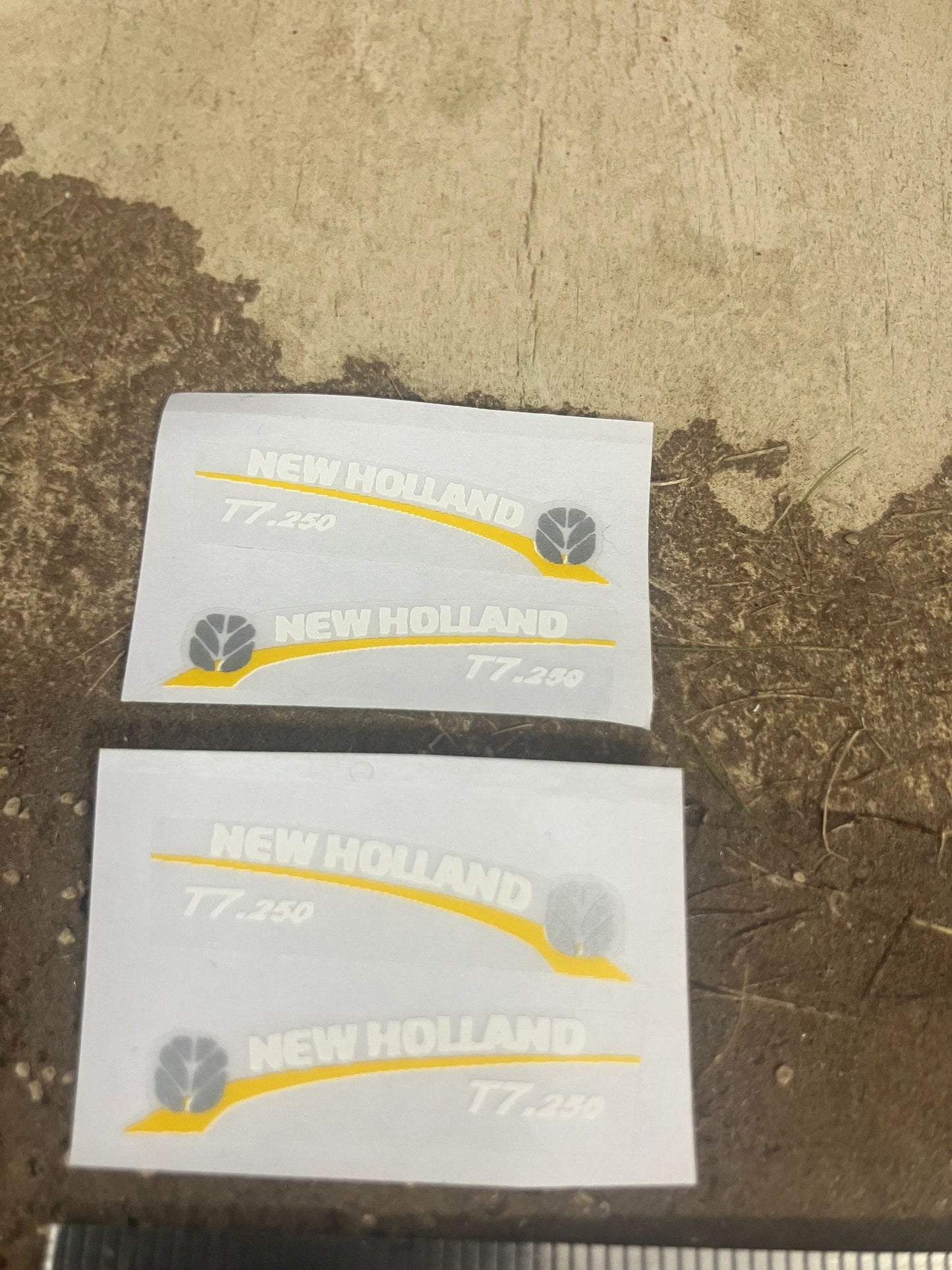 New Holland T7.250 Tractor bonnet High quality vinyl pre cut decals x 4 farm machinery decals Image 3