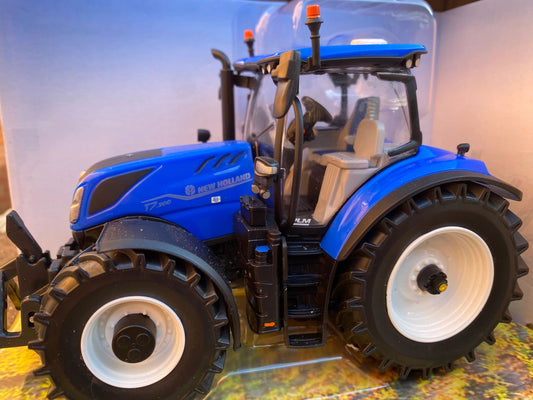 New Holland T7.300 Tractor Conversion 1:32 scale Image 2