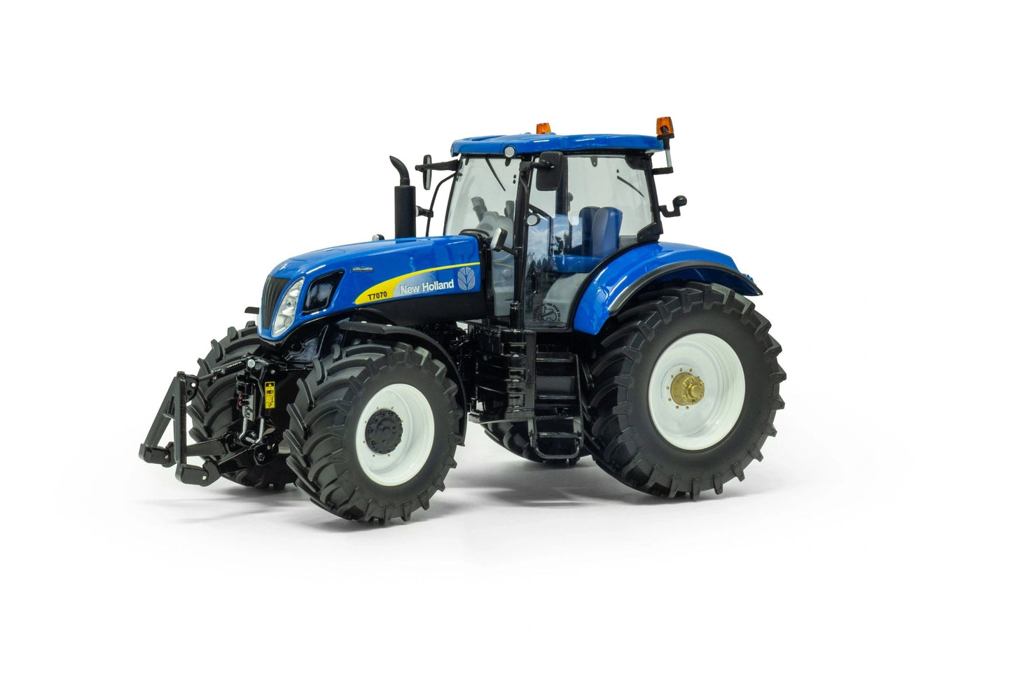 PRE ORDER New Holland T7070 Auto Command Tractor 1:32 scale Boxed ROS Image