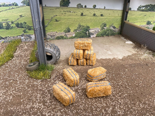 Pack of 10 handmade Bales Britains replicagri model toy farm diorama 1:32 Image 2