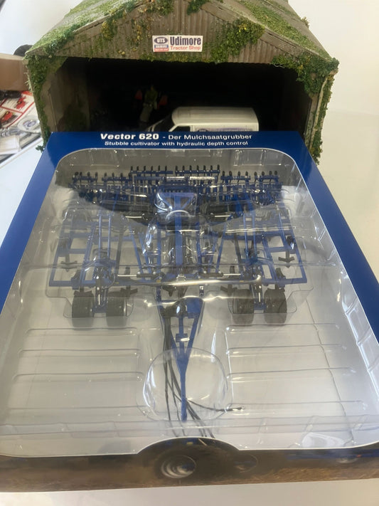 REP057 Replicagri Kockerling Vector 620 6.2m Cultivator 1:32 scale Boxed Image 2