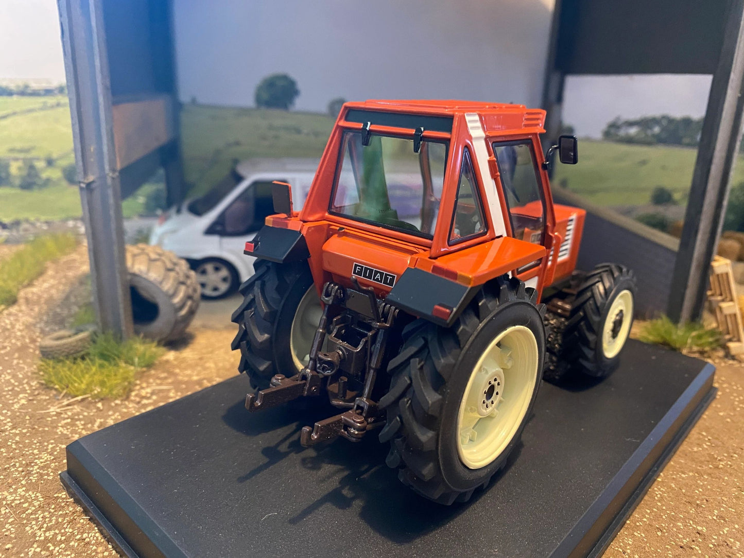REP073 Replicagri Fiat 880 DT5 Brown tractor 1:32 scale Boxed Image 3