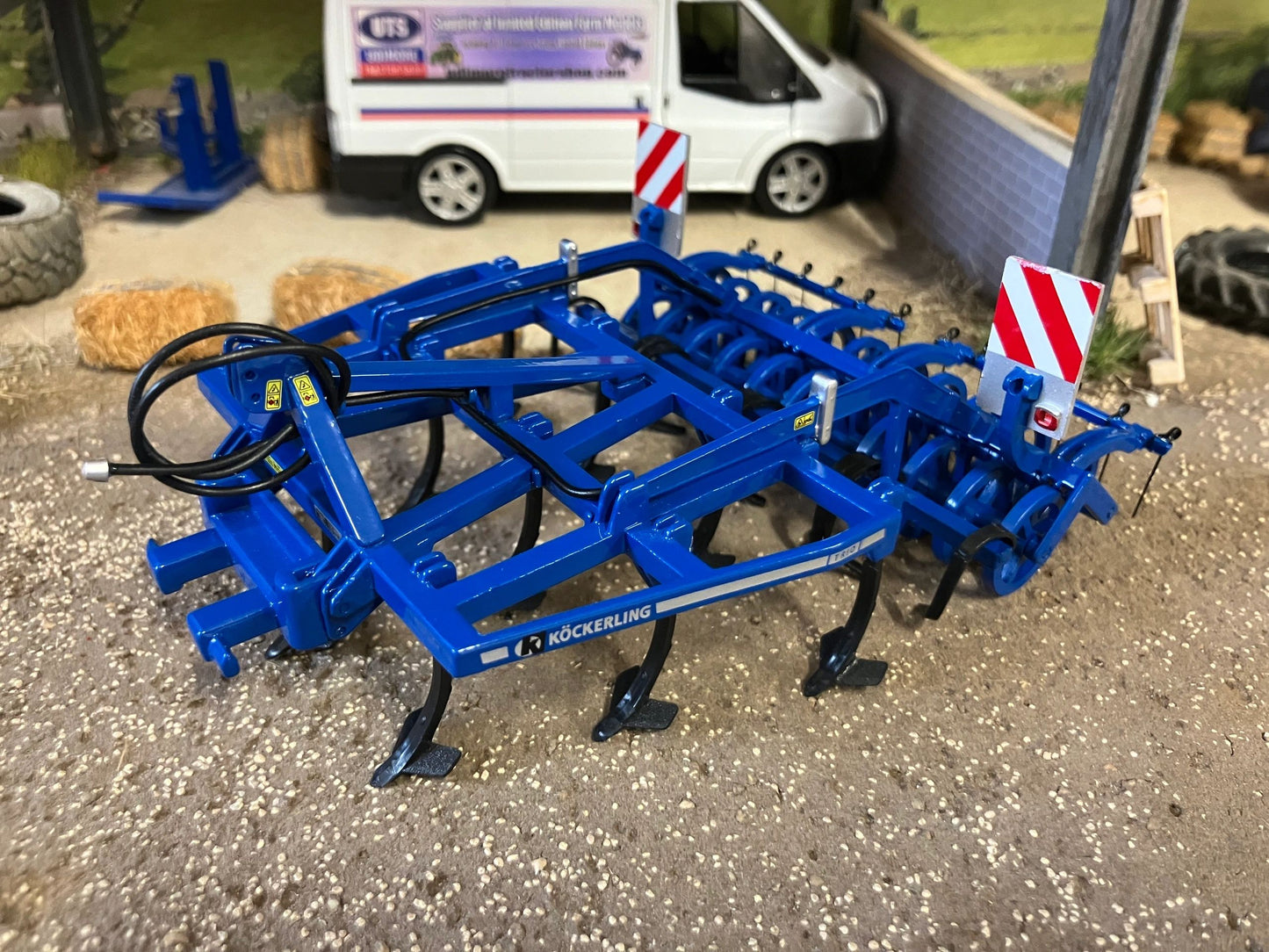 REP077 Replicagri Kockerling Trio 300 3 row Cultivator 1:32 scale Boxed Image 3