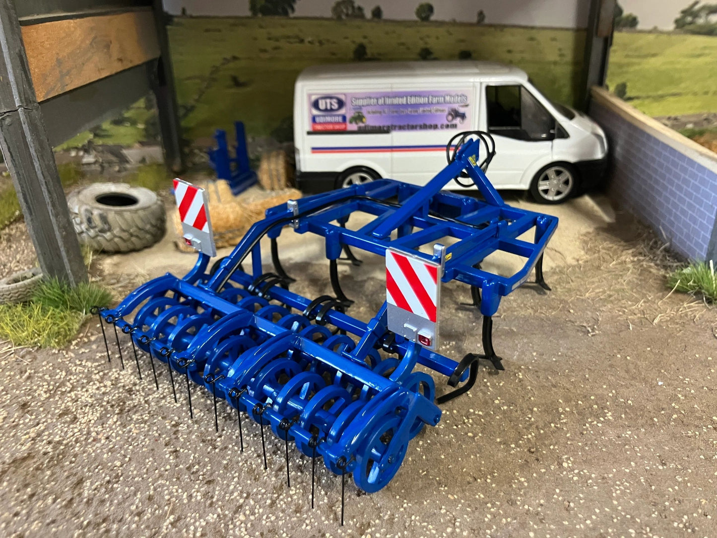 REP077 Replicagri Kockerling Trio 300 3 row Cultivator 1:32 scale Boxed Image 5